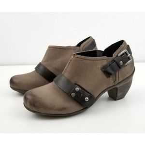 OTBT El Reno Brown Leather Slip On Short Bootie Distressed Heeled Shoes Sz 8 M
